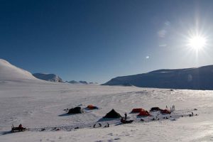 Our camp together with Winter Sarek expedition camp.