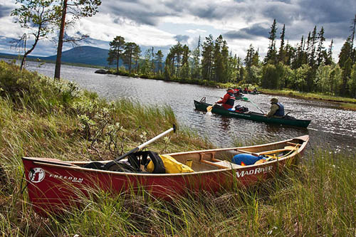 Canoeing_Pearl_text 500x333